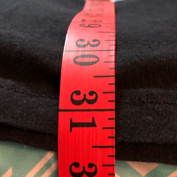 🔥 LAST CHANCE 🔥 Puncture Wounds Clothing ‘Love Kills’ Tee - Picture 7 of 7